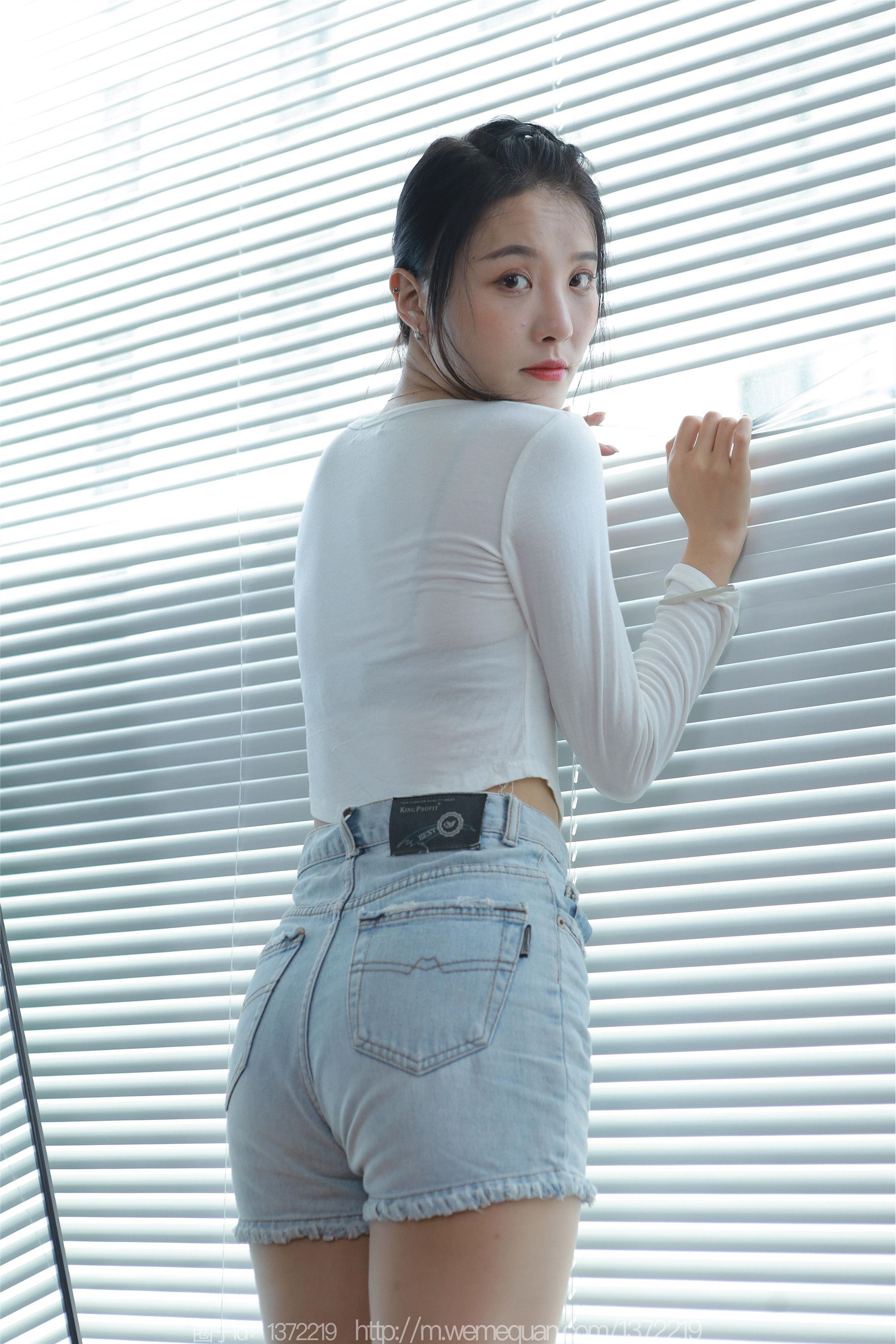 IESS异思趣向  2023.06.22 丝享家 1462 婉萍《邻家小妹》